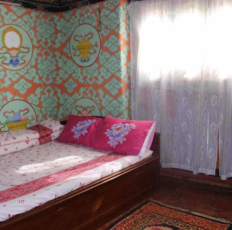 Bhutanische Dorfunterkunft