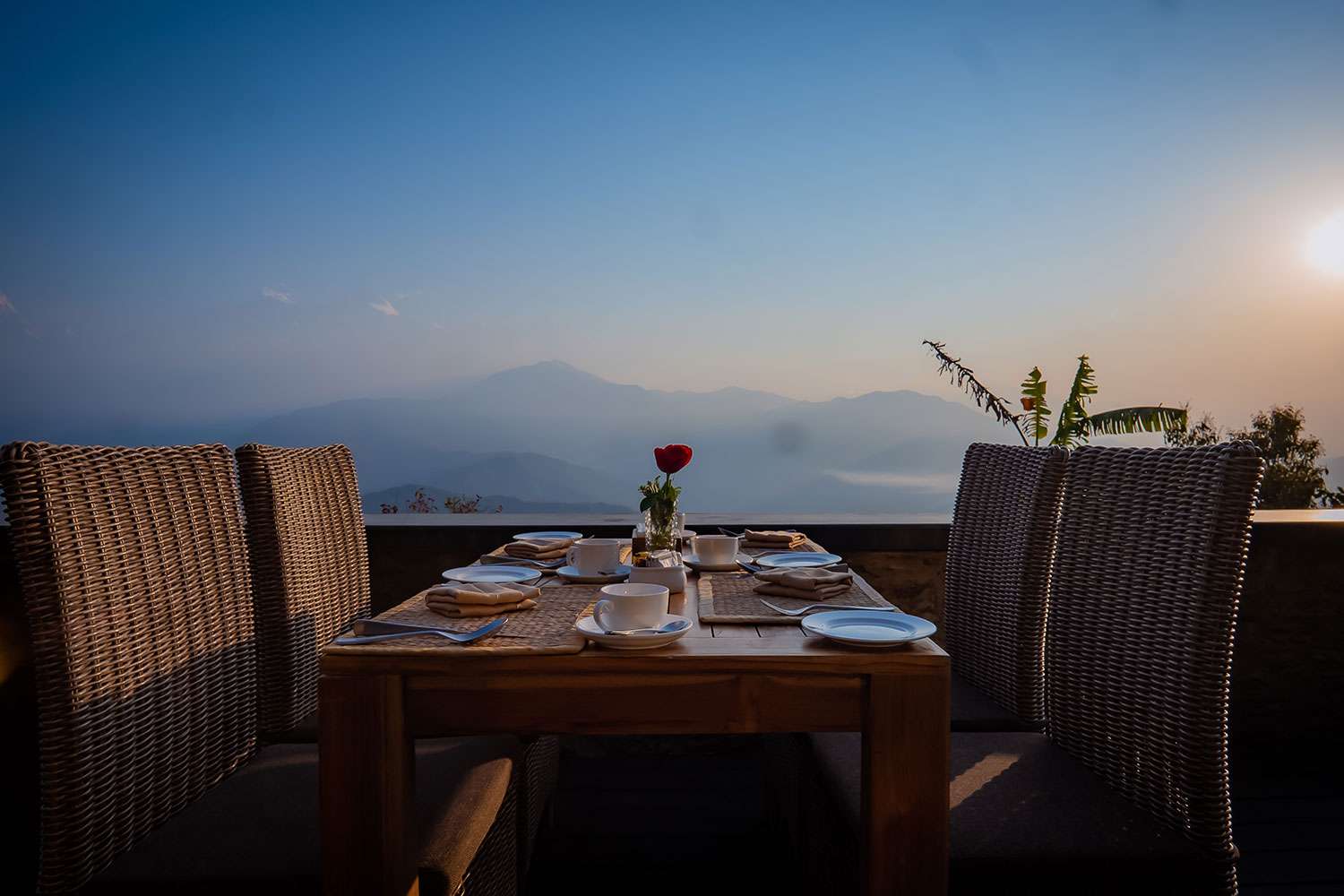 SARANGKOT MOUNTAIN LODGE Ansicht