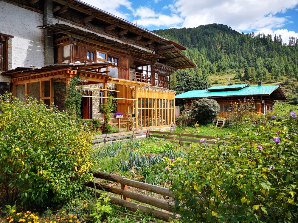 Ogyen Choling Heritage House, Tang