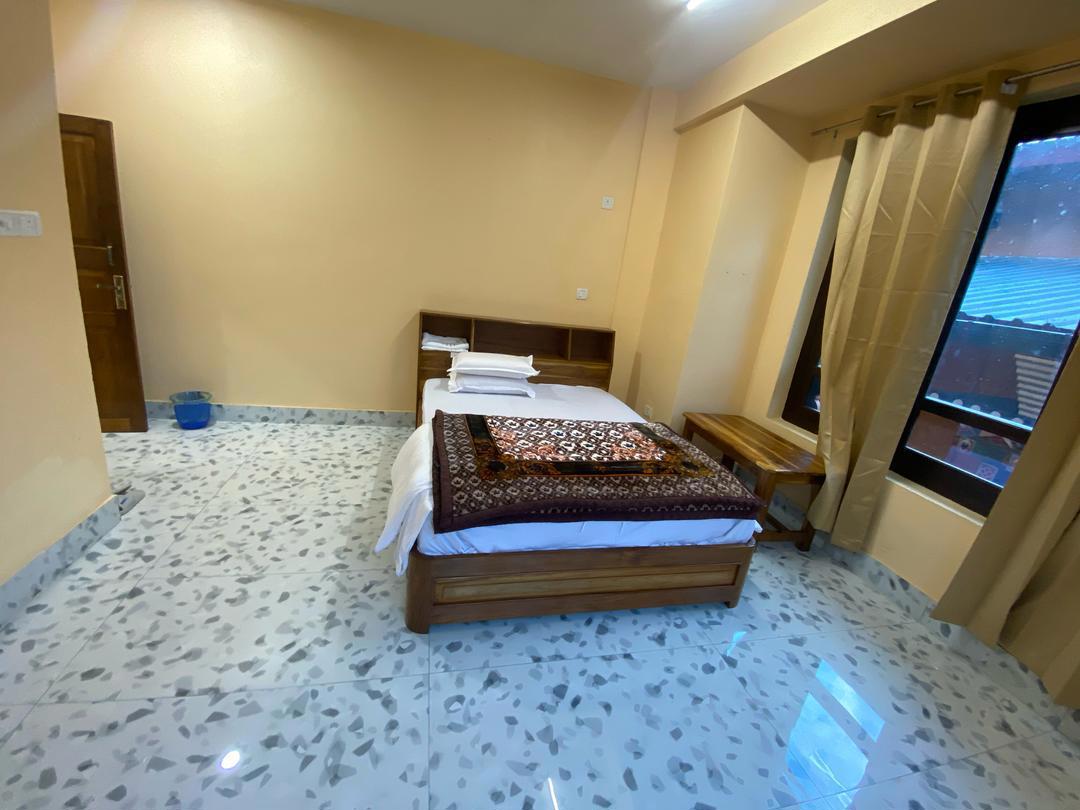 Wangjur Hotel, Pema Gatshel