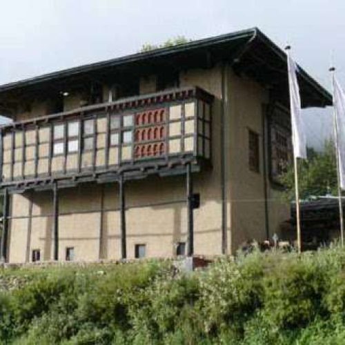 Lechuna Heritage Lodge