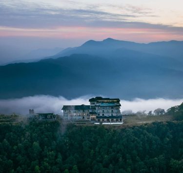 SARANGKOT MOUNTAIN LODGE