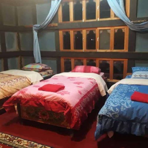 Bhutanische Dorfunterkunft