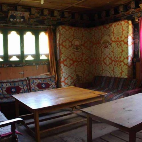 Bhutanische Dorfunterkunft